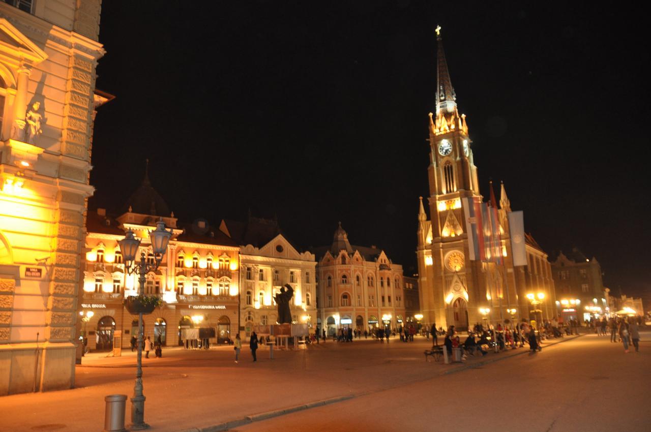 Apartment Eugen Novi Sad Exterior foto